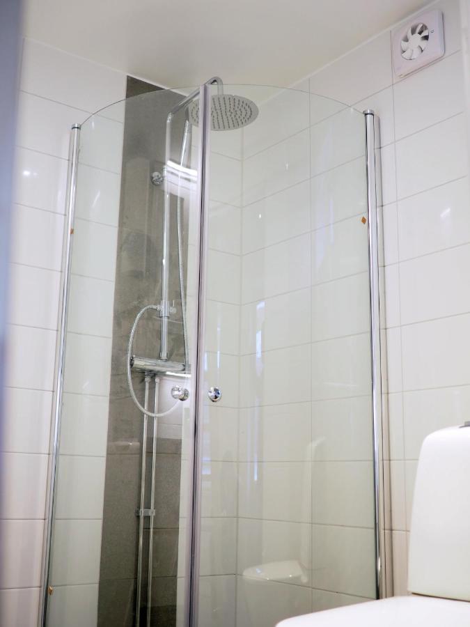 Kristina Attefall I Vaesterhaninge Luaran gambar